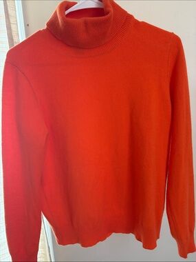 Saks Fifth Avenue Folio Bright Orange Cashmere Sweater